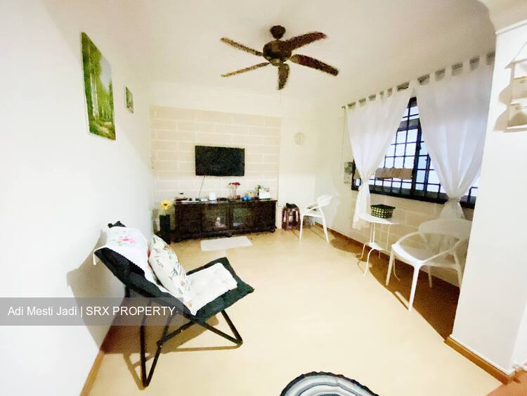 Pasir Ris Street 21 thumbnail photo